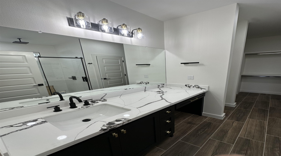 2615 Jean St, Laredo, Texas 78046, 3 Bedrooms Bedrooms, 5 Rooms Rooms,2 BathroomsBathrooms,Residential,For Sale,2615 Jean St,20254567