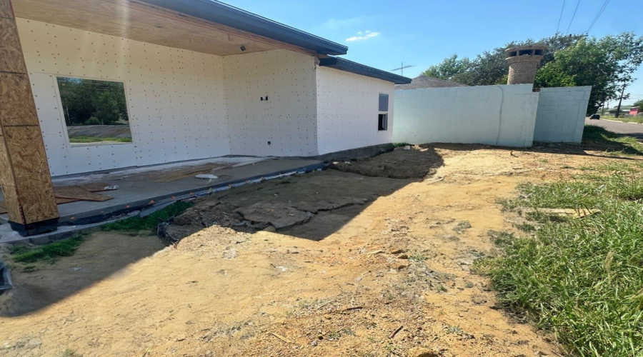 2516 Cassata Ln, LAREDO, Texas 78046, 4 Bedrooms Bedrooms, 5 Rooms Rooms,2 BathroomsBathrooms,Residential,For Sale,2516 Cassata Ln,20254578