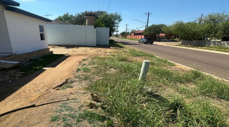 2516 Cassata Ln, LAREDO, Texas 78046, 4 Bedrooms Bedrooms, 5 Rooms Rooms,2 BathroomsBathrooms,Residential,For Sale,2516 Cassata Ln,20254578