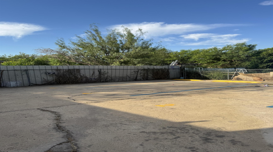 3205 Chestnut St, Laredo, Texas 78046, 2 Bedrooms Bedrooms, 3 Rooms Rooms,1 BathroomBathrooms,Residential,For Rent,3205 Chestnut St,20254581