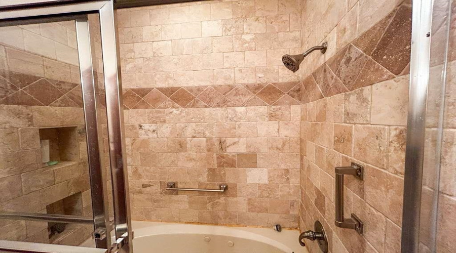 238 Sun Ray Lp, laredo, Texas 78041, 3 Bedrooms Bedrooms, 9 Rooms Rooms,2 BathroomsBathrooms,Residential,For Sale,238 Sun Ray Lp,20254583