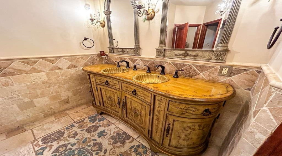 238 Sun Ray Lp, laredo, Texas 78041, 3 Bedrooms Bedrooms, 9 Rooms Rooms,2 BathroomsBathrooms,Residential,For Sale,238 Sun Ray Lp,20254583