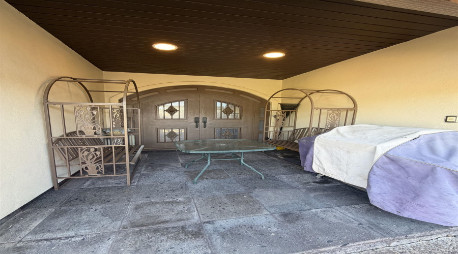 238 Sun Ray Lp, laredo, Texas 78041, 3 Bedrooms Bedrooms, 9 Rooms Rooms,2 BathroomsBathrooms,Residential,For Sale,238 Sun Ray Lp,20254583