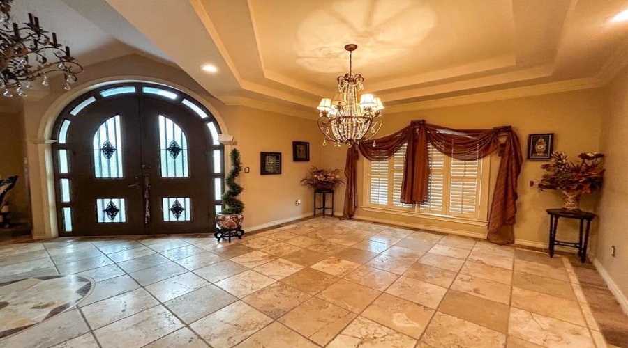 238 Sun Ray Lp, laredo, Texas 78041, 3 Bedrooms Bedrooms, 9 Rooms Rooms,2 BathroomsBathrooms,Residential,For Sale,238 Sun Ray Lp,20254583