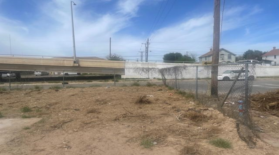 1012 Vidaurri Ave, Laredo, Texas 78040, ,Land,For Sale,1012 Vidaurri Ave,20250396