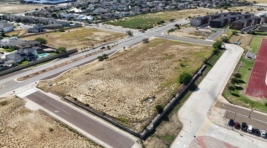 11106 International Blvd, Laredo, Texas 78045, ,Land,For Sale,11106 International Blvd,20253871