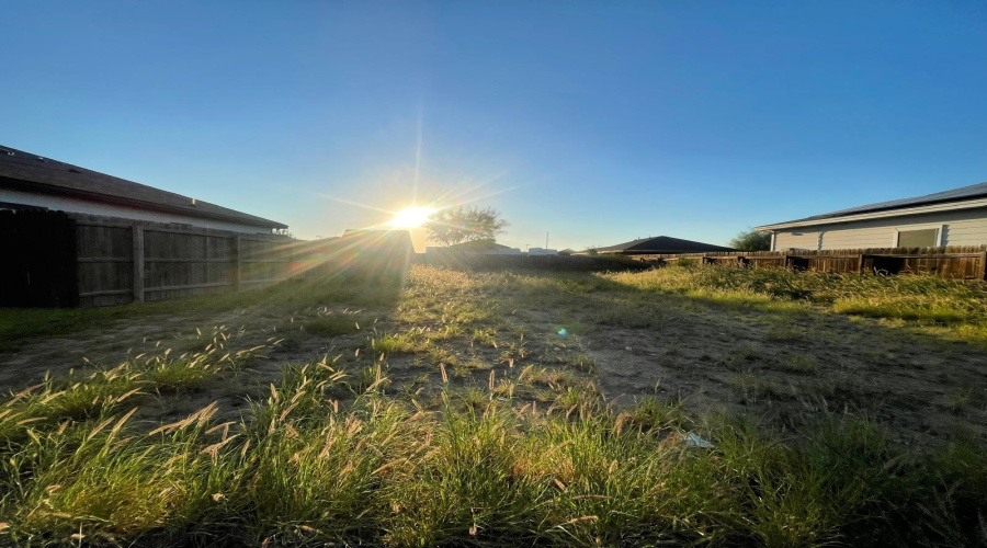 5116 Avellano Dr., LAREDO, Texas 78046, ,Land,For Sale,5116 Avellano Dr.,20254542