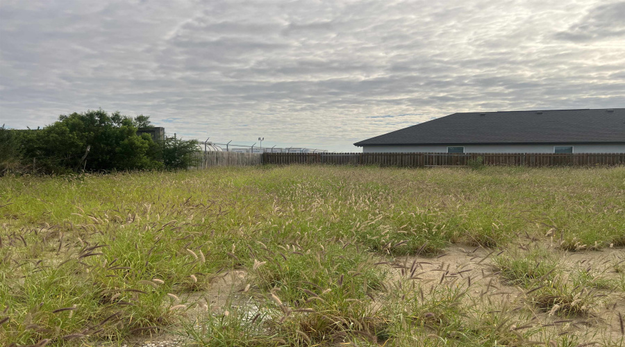 6706 El Jinete Dr., Laredo, Texas 78046, ,Land,For Sale,6706 El Jinete Dr.,20254571