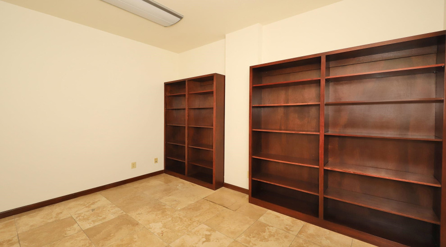 2344 Laguna Del Mar Ct, LAREDO, Texas 78041, 1 Room Rooms,1 BathroomBathrooms,Commercial retail/office,For Rent,2344 Laguna Del Mar Ct,20254605