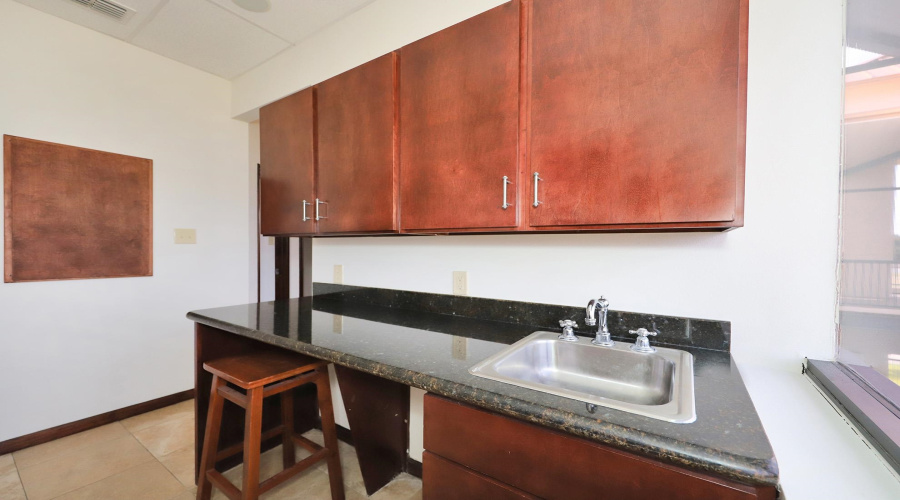 2344 Laguna Del Mar Ct, LAREDO, Texas 78041, 1 Room Rooms,1 BathroomBathrooms,Commercial retail/office,For Rent,2344 Laguna Del Mar Ct,20254605