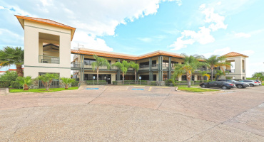 2344 Laguna Del Mar Ct, LAREDO, Texas 78041, 1 Room Rooms,1 BathroomBathrooms,Commercial retail/office,For Rent,2344 Laguna Del Mar Ct,20254605