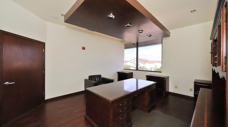 2344 Laguna Del Mar Ct, LAREDO, Texas 78041, 1 Room Rooms,1 BathroomBathrooms,Commercial retail/office,For Rent,2344 Laguna Del Mar Ct,20254605