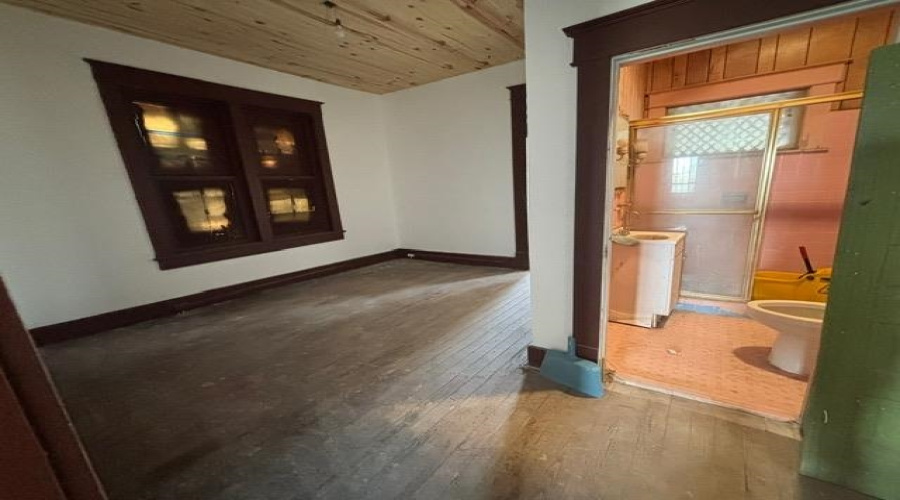 802 Iturbide St, laredo, Texas 78045-7450, 3 Bedrooms Bedrooms, 6 Rooms Rooms,2 BathroomsBathrooms,Residential,For Sale,802 Iturbide St,20254612