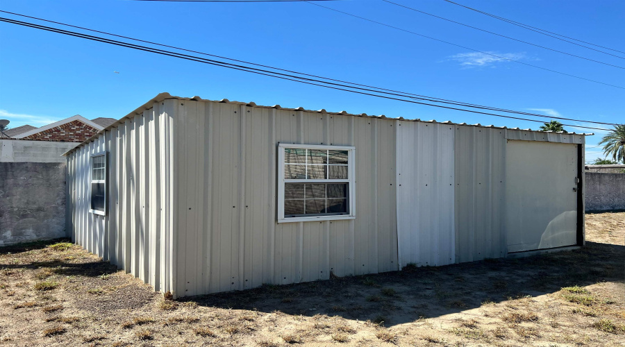 1003 Delmar St., Zapata, Texas 78076, 3 Bedrooms Bedrooms, 7 Rooms Rooms,2 BathroomsBathrooms,Residential,For Sale,1003 Delmar St.,20254615