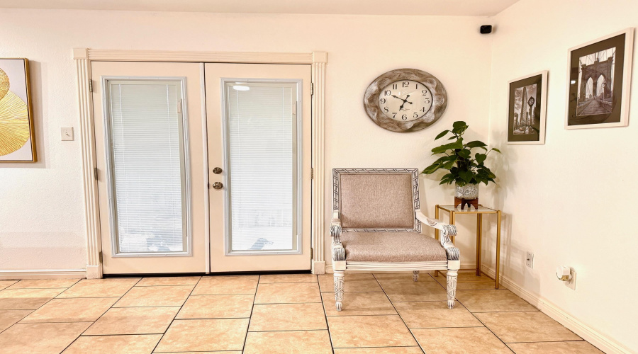 1205 International Blvd, LAREDO, Texas 78045, 2 Bedrooms Bedrooms, 4 Rooms Rooms,2 BathroomsBathrooms,Residential,For Sale,1205 International Blvd,20254616