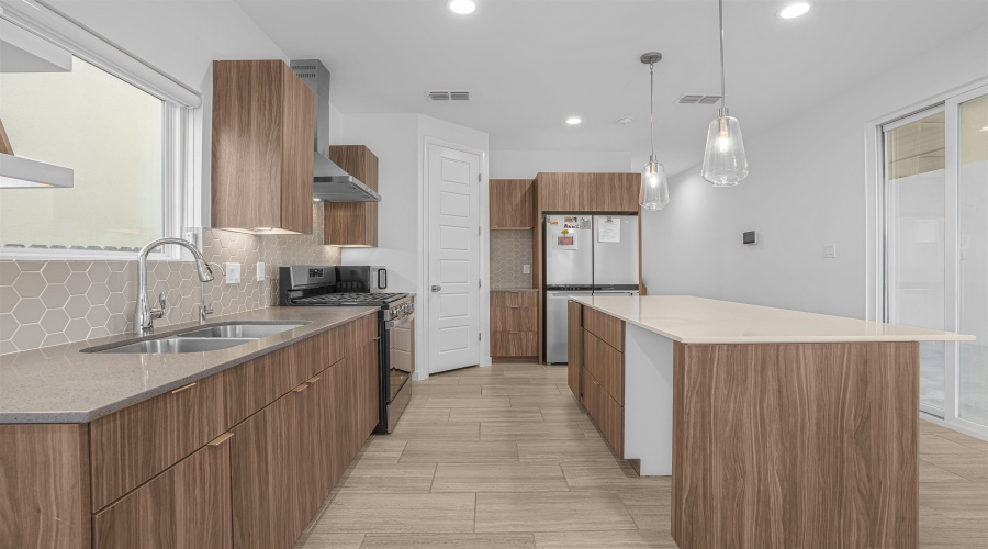 419 Deer Path Loop, LAREDO, Texas 78045, 3 Bedrooms Bedrooms, 7 Rooms Rooms,2 BathroomsBathrooms,Residential,For Sale,419 Deer Path Loop,20254618