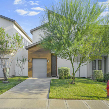 419 Deer Path Loop, LAREDO, Texas 78045, 3 Bedrooms Bedrooms, 7 Rooms Rooms,2 BathroomsBathrooms,Residential,For Sale,419 Deer Path Loop,20254618