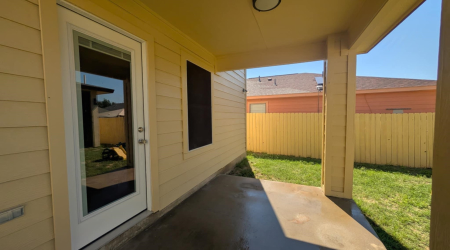 11110 Borrado Dr., LAREDO, Texas 78045, 3 Bedrooms Bedrooms, 2 Rooms Rooms,2 BathroomsBathrooms,Residential,For Rent,11110 Borrado Dr.,20254619