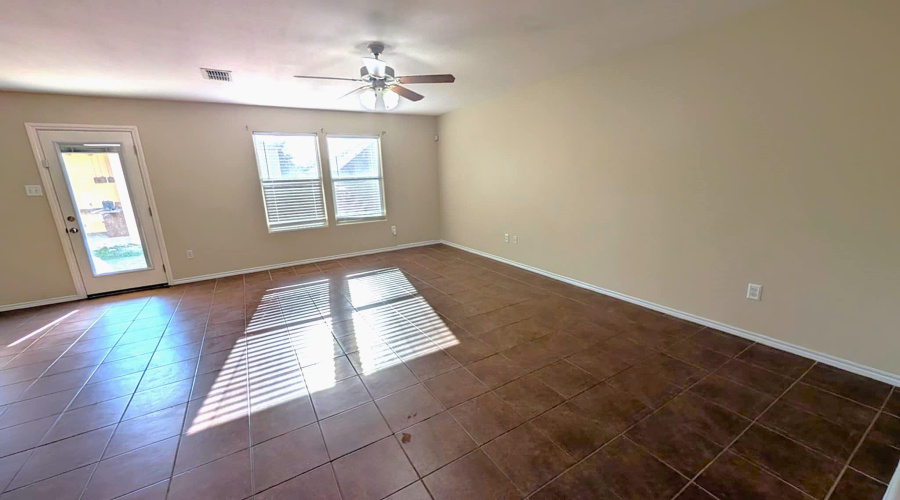 11110 Borrado Dr., LAREDO, Texas 78045, 3 Bedrooms Bedrooms, 2 Rooms Rooms,2 BathroomsBathrooms,Residential,For Rent,11110 Borrado Dr.,20254619