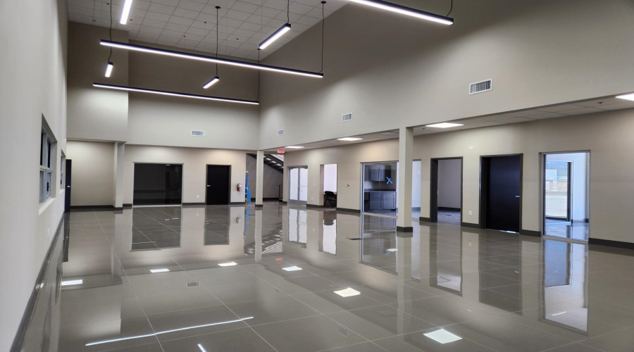 1717 Vidal Cantu Rd., Laredo, Texas 78045, 1 Bedroom Bedrooms, 51 Rooms Rooms,4 BathroomsBathrooms,Commercial/industrial,For Sale,1717 Vidal Cantu Rd.,20254620