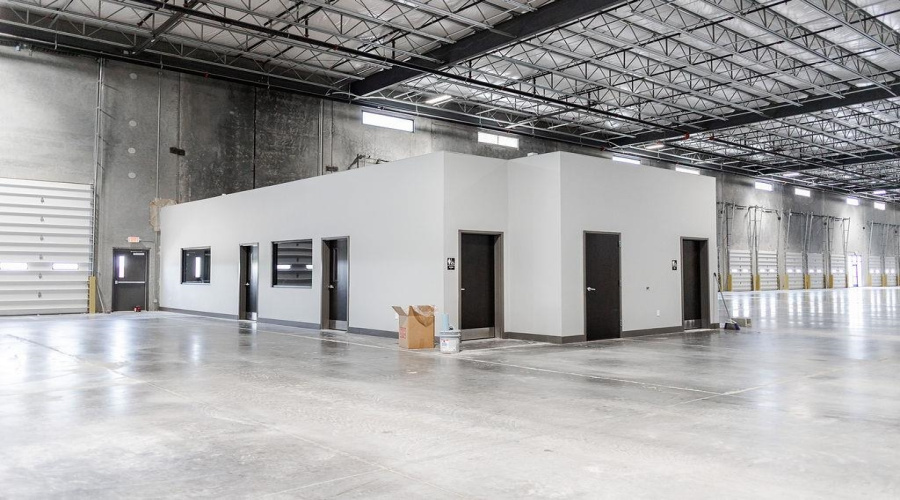 1717 Vidal Cantu Rd., Laredo, Texas 78045, 1 Bedroom Bedrooms, 51 Rooms Rooms,4 BathroomsBathrooms,Commercial/industrial,For Sale,1717 Vidal Cantu Rd.,20254620