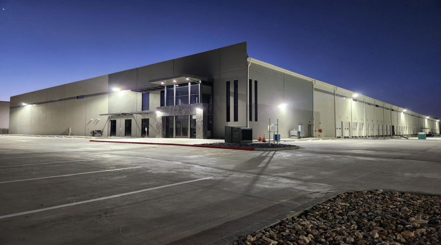 1717 Vidal Cantu Rd., Laredo, Texas 78045, 1 Bedroom Bedrooms, 51 Rooms Rooms,4 BathroomsBathrooms,Commercial/industrial,For Sale,1717 Vidal Cantu Rd.,20254620