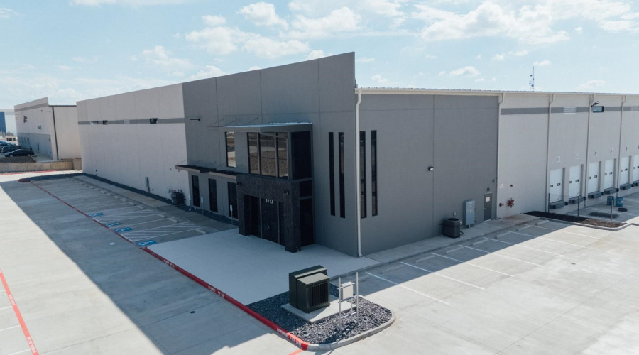 1717 Vidal Cantu Rd., Laredo, Texas 78045, 1 Bedroom Bedrooms, 51 Rooms Rooms,4 BathroomsBathrooms,Commercial/industrial,For Sale,1717 Vidal Cantu Rd.,20254620