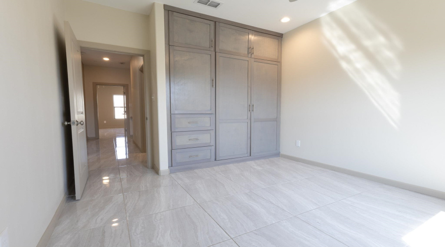 4101 Blue Quail Rd, Laredo, Texas 78045, 3 Bedrooms Bedrooms, 5 Rooms Rooms,2 BathroomsBathrooms,Residential,For Rent,4101 Blue Quail Rd,20254627 4101 Blue Quail Rd, Laredo, Texas 78045, 3 Bedrooms Bedrooms, 5 Rooms Rooms,2 BathroomsBathrooms,Residential,For Rent,4101 Blue Quail Rd,20254627
