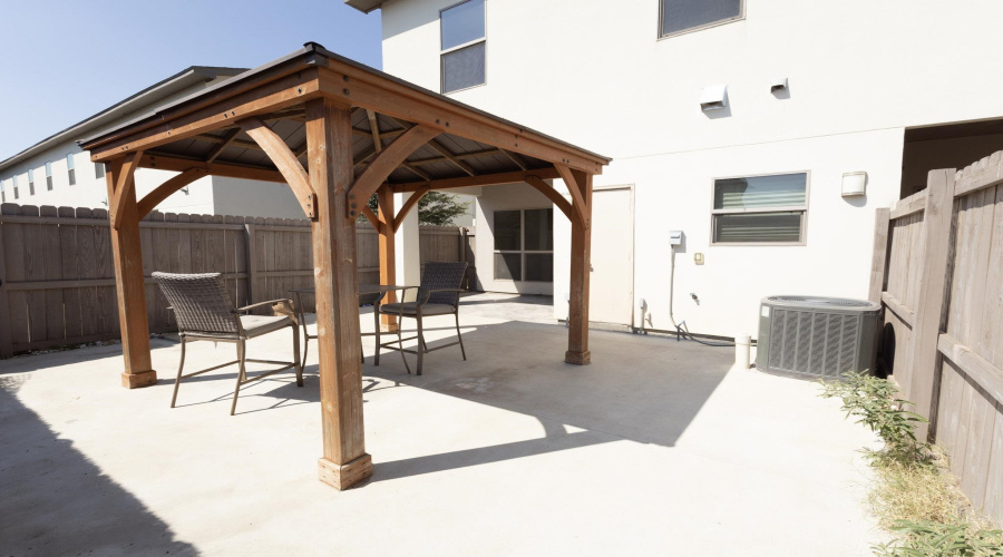 4101 Blue Quail Rd, Laredo, Texas 78045, 3 Bedrooms Bedrooms, 5 Rooms Rooms,2 BathroomsBathrooms,Residential,For Rent,4101 Blue Quail Rd,20254627 4101 Blue Quail Rd, Laredo, Texas 78045, 3 Bedrooms Bedrooms, 5 Rooms Rooms,2 BathroomsBathrooms,Residential,For Rent,4101 Blue Quail Rd,20254627