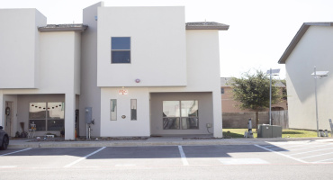 4101 Blue Quail Rd, Laredo, Texas 78045, 3 Bedrooms Bedrooms, 5 Rooms Rooms,2 BathroomsBathrooms,Residential,For Rent,4101 Blue Quail Rd,20254627