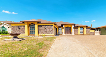 308 Exeter Dr, laredo, Texas 78045, 4 Bedrooms Bedrooms, 7 Rooms Rooms,2 BathroomsBathrooms,Residential,For Sale,308 Exeter Dr,20254628