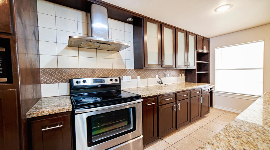 308 Exeter Dr, laredo, Texas 78045, 4 Bedrooms Bedrooms, 7 Rooms Rooms,2 BathroomsBathrooms,Residential,For Sale,308 Exeter Dr,20254628