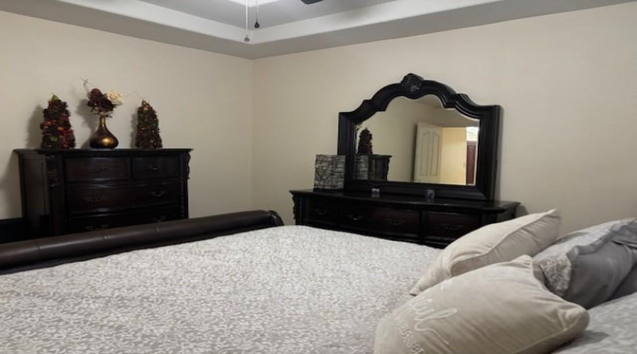 114 Sun Ray Lp, LAREDO, Texas 78041-6413, 3 Bedrooms Bedrooms, 6 Rooms Rooms,2 BathroomsBathrooms,Residential,For Rent,114 Sun Ray Lp,20254629 114 Sun Ray Lp, LAREDO, Texas 78041-6413, 3 Bedrooms Bedrooms, 6 Rooms Rooms,2 BathroomsBathrooms,Residential,For Rent,114 Sun Ray Lp,20254629