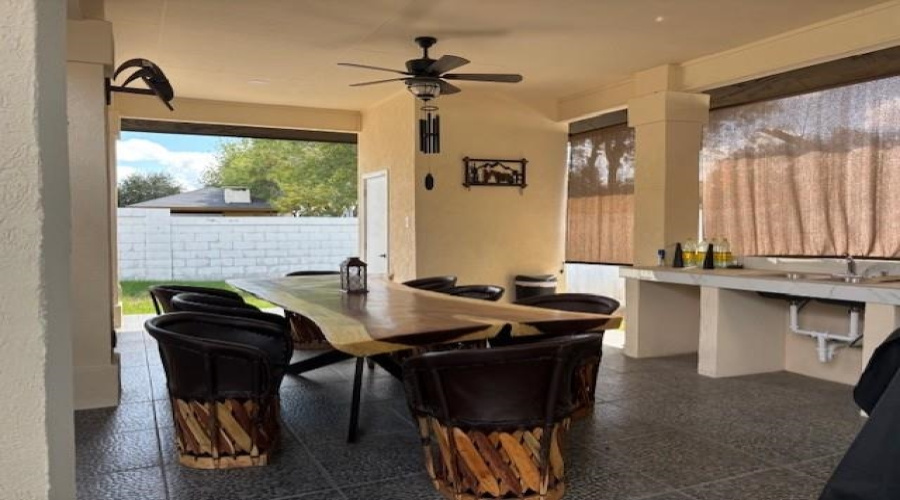 114 Sun Ray Lp, LAREDO, Texas 78041-6413, 3 Bedrooms Bedrooms, 6 Rooms Rooms,2 BathroomsBathrooms,Residential,For Rent,114 Sun Ray Lp,20254629 114 Sun Ray Lp, LAREDO, Texas 78041-6413, 3 Bedrooms Bedrooms, 6 Rooms Rooms,2 BathroomsBathrooms,Residential,For Rent,114 Sun Ray Lp,20254629