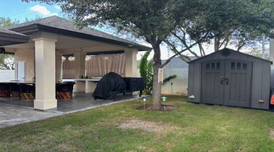 114 Sun Ray Lp, LAREDO, Texas 78041-6413, 3 Bedrooms Bedrooms, 6 Rooms Rooms,2 BathroomsBathrooms,Residential,For Rent,114 Sun Ray Lp,20254629 114 Sun Ray Lp, LAREDO, Texas 78041-6413, 3 Bedrooms Bedrooms, 6 Rooms Rooms,2 BathroomsBathrooms,Residential,For Rent,114 Sun Ray Lp,20254629