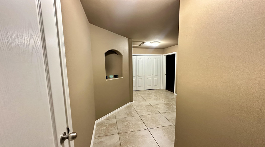5712 Saint Iada Ln, Laredo, Texas 78046-9999, 3 Bedrooms Bedrooms, 5 Rooms Rooms,2 BathroomsBathrooms,Residential,For Sale,5712 Saint Iada Ln,20254630