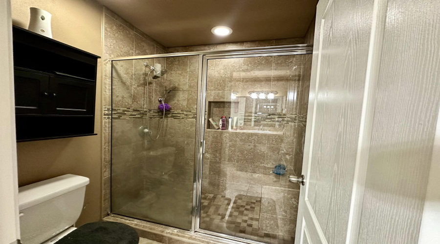 5712 Saint Iada Ln, Laredo, Texas 78046-9999, 3 Bedrooms Bedrooms, 5 Rooms Rooms,2 BathroomsBathrooms,Residential,For Sale,5712 Saint Iada Ln,20254630