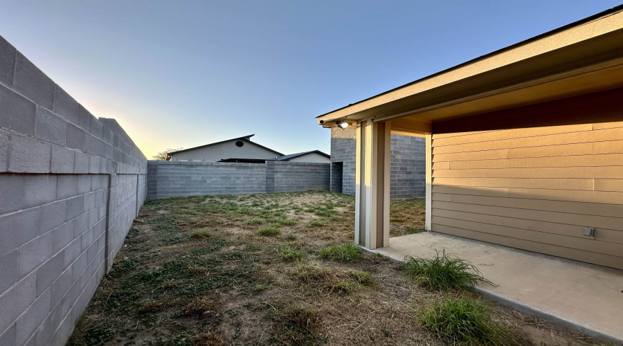 5712 Saint Iada Ln, Laredo, Texas 78046-9999, 3 Bedrooms Bedrooms, 5 Rooms Rooms,2 BathroomsBathrooms,Residential,For Sale,5712 Saint Iada Ln,20254630