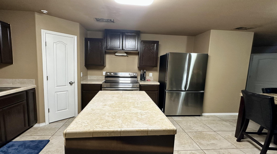 5712 Saint Iada Ln, Laredo, Texas 78046-9999, 3 Bedrooms Bedrooms, 5 Rooms Rooms,2 BathroomsBathrooms,Residential,For Sale,5712 Saint Iada Ln,20254630