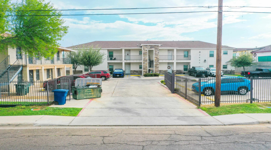 2603 Palo Blanco St, LAREDO, Texas 78046, ,Multi-family,For Sale,2603 Palo Blanco St,20254637