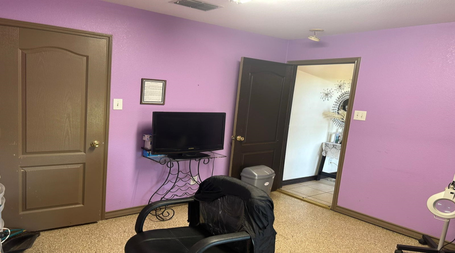 4758 Loma Vista Dr, Laredo, Texas 78046, 3 Bedrooms Bedrooms, 5 Rooms Rooms,3 BathroomsBathrooms,Residential,For Sale,4758 Loma Vista Dr,20251389