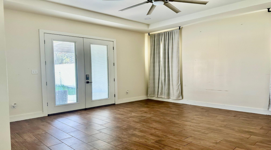 4705 San Francisco Ave, Laredo, Texas 78041, 5 Bedrooms Bedrooms, 8 Rooms Rooms,3 BathroomsBathrooms,Residential,For Rent,4705 San Francisco Ave,20254632