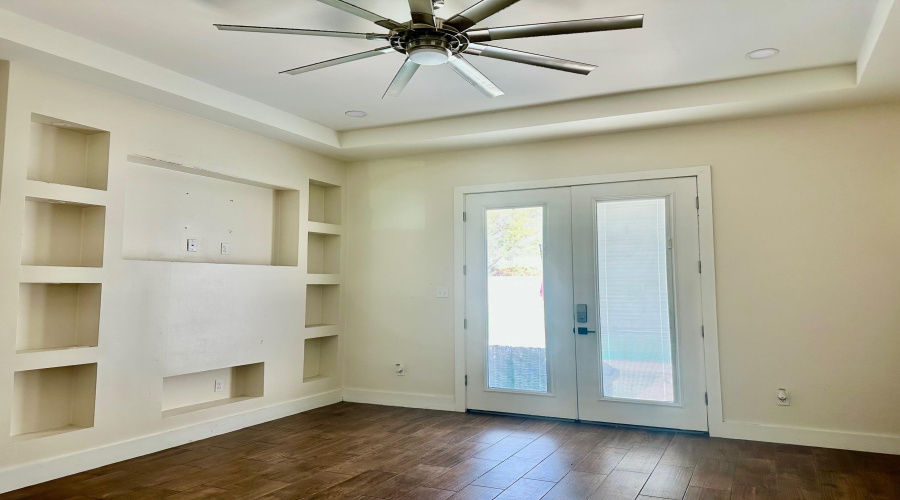 4705 San Francisco Ave, Laredo, Texas 78041, 5 Bedrooms Bedrooms, 8 Rooms Rooms,3 BathroomsBathrooms,Residential,For Rent,4705 San Francisco Ave,20254632