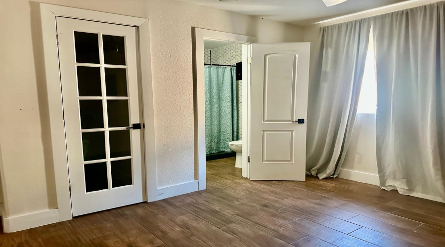 4705 San Francisco Ave, Laredo, Texas 78041, 5 Bedrooms Bedrooms, 8 Rooms Rooms,3 BathroomsBathrooms,Residential,For Rent,4705 San Francisco Ave,20254632