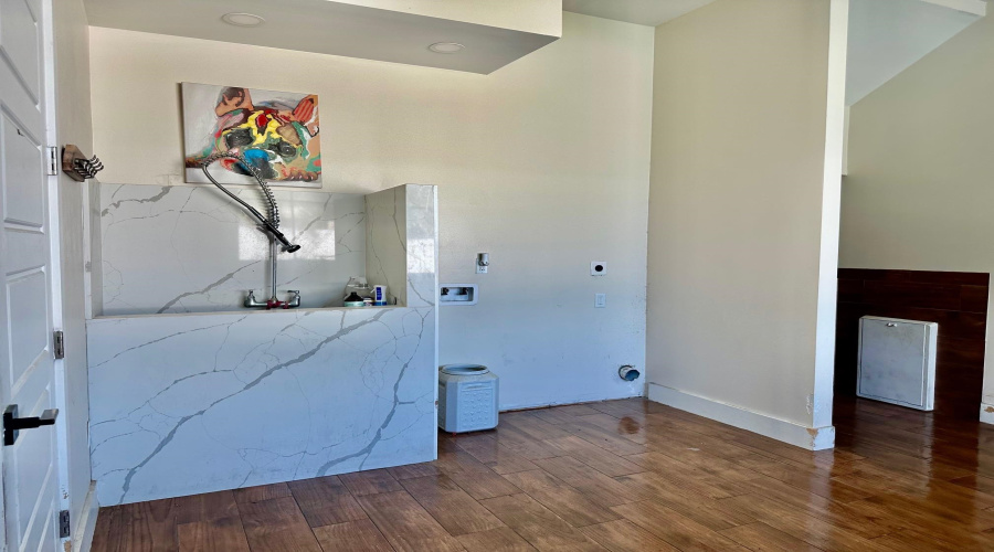 4705 San Francisco Ave, Laredo, Texas 78041, 5 Bedrooms Bedrooms, 8 Rooms Rooms,3 BathroomsBathrooms,Residential,For Rent,4705 San Francisco Ave,20254632