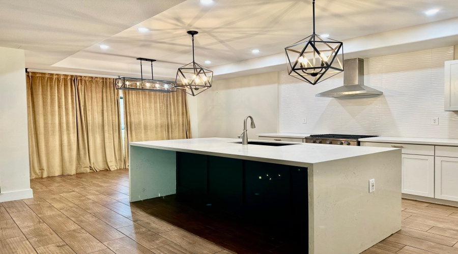 4705 San Francisco Ave, Laredo, Texas 78041, 5 Bedrooms Bedrooms, 8 Rooms Rooms,3 BathroomsBathrooms,Residential,For Rent,4705 San Francisco Ave,20254632