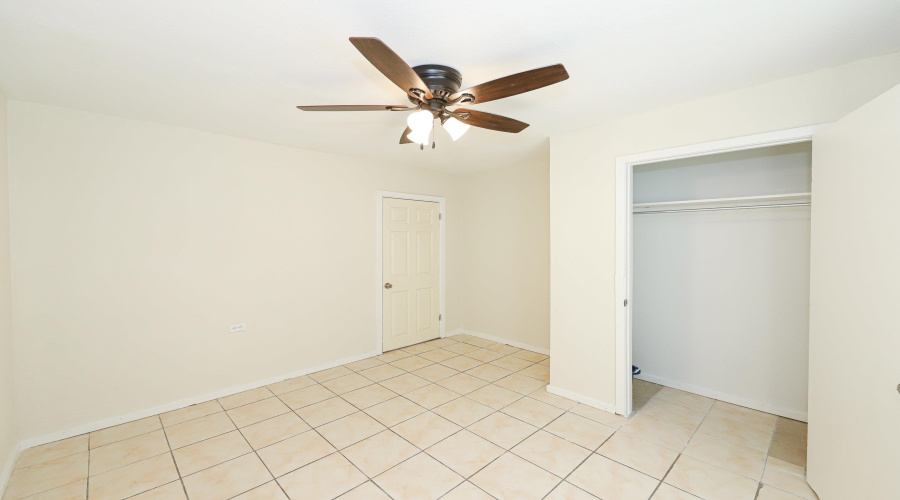 904 E Montgomery St, LARED0, Texas 78040, 4 Bedrooms Bedrooms, 7 Rooms Rooms,2 BathroomsBathrooms,Residential,For Sale,904 E Montgomery St,20254633