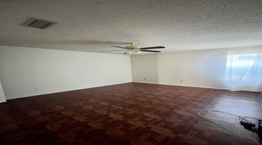 100 E Aurora St, Laredo, Texas 78041, 1 Bedroom Bedrooms, 4 Rooms Rooms,1 BathroomBathrooms,Residential,For Rent,100 E Aurora St,20254635 100 E Aurora St, Laredo, Texas 78041, 1 Bedroom Bedrooms, 4 Rooms Rooms,1 BathroomBathrooms,Residential,For Rent,100 E Aurora St,20254635