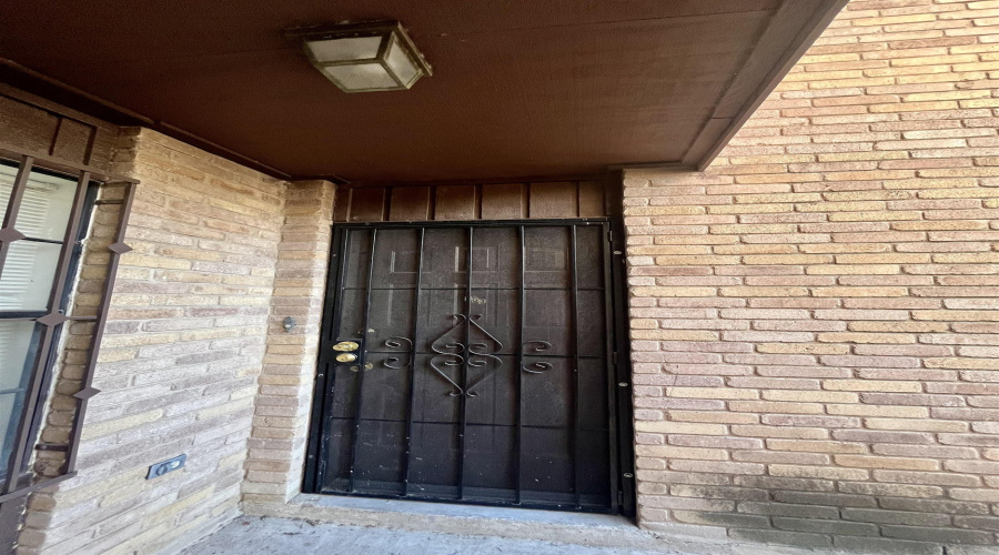 100 E Aurora St, Laredo, Texas 78041, 1 Bedroom Bedrooms, 4 Rooms Rooms,1 BathroomBathrooms,Residential,For Rent,100 E Aurora St,20254635 100 E Aurora St, Laredo, Texas 78041, 1 Bedroom Bedrooms, 4 Rooms Rooms,1 BathroomBathrooms,Residential,For Rent,100 E Aurora St,20254635