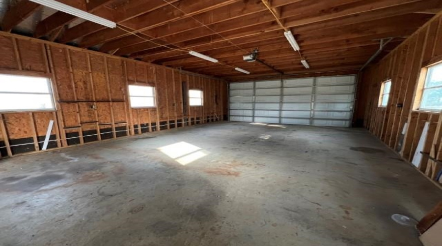 125 Ballards Rd, Zapata, Texas 78076, 2 Bedrooms Bedrooms, 3 Rooms Rooms,1 BathroomBathrooms,Residential,For Sale,125 Ballards Rd,20254636